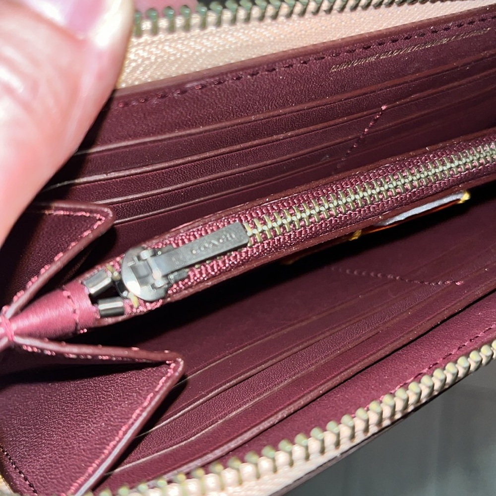 Coach NWT $350 MSRP Beaded Meadowlark Accordion Zip Wallet - Picture 14 of 15